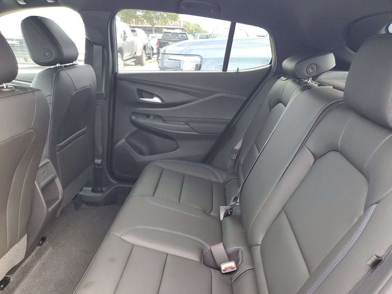 New 2026 Buick Envista Sport Touring w/ Convenience II Package FWD image 10