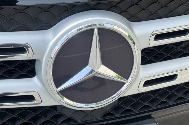 Used 2022 Mercedes-Benz GLB 250 image 46