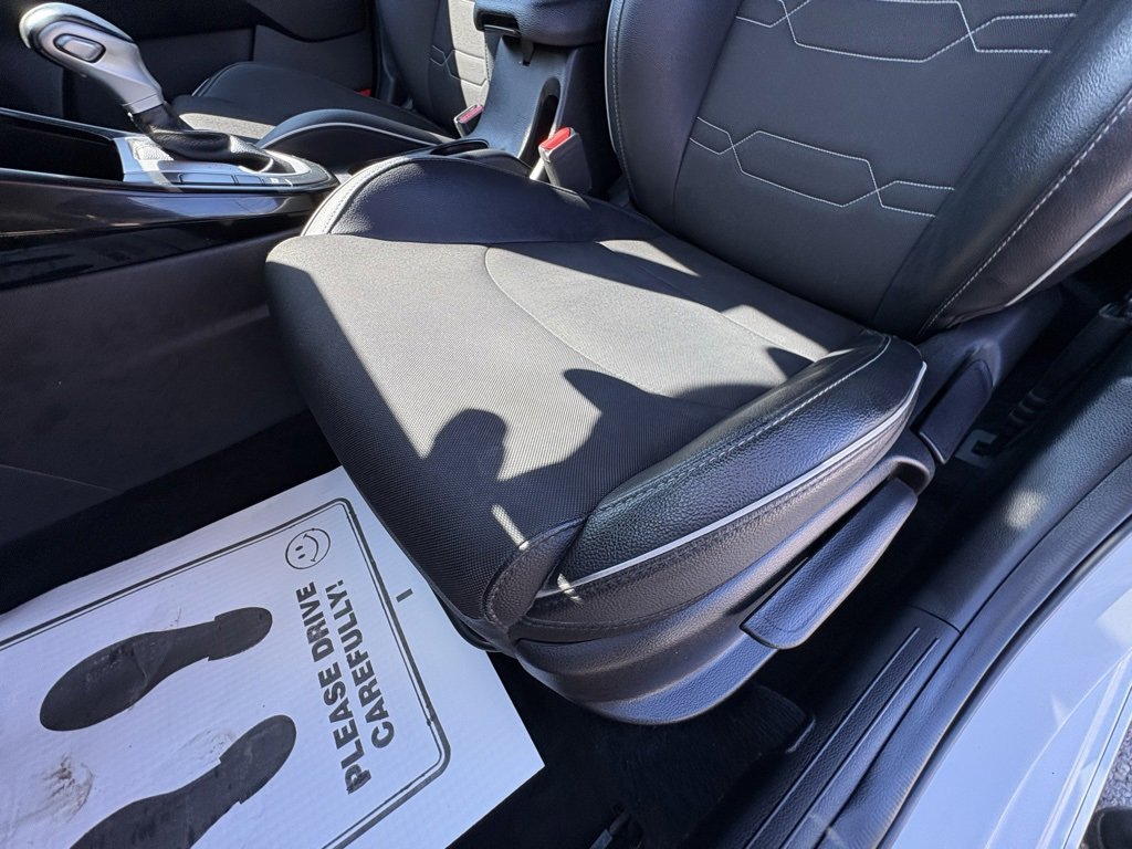 Used 2022 Kia Forte GT-Line image 41