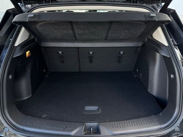 Used 2023 Buick Encore GX Essence w/ Experience Buick Package image 9