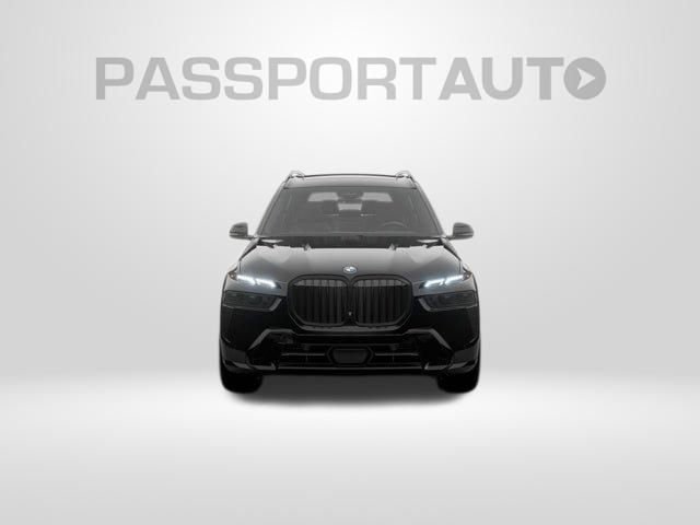 New 2026 BMW X7 xDrive40i w/ M Sport Package AWD/4WD image 3