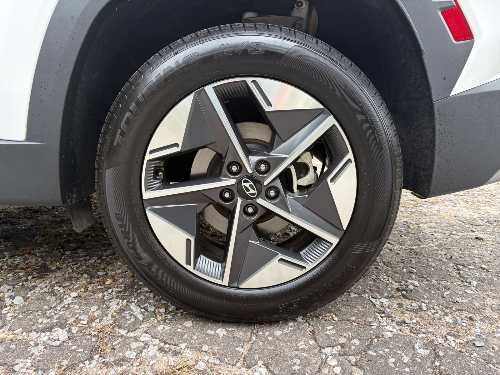 Used 2025 Hyundai Tucson SEL AWD/4WD image 31
