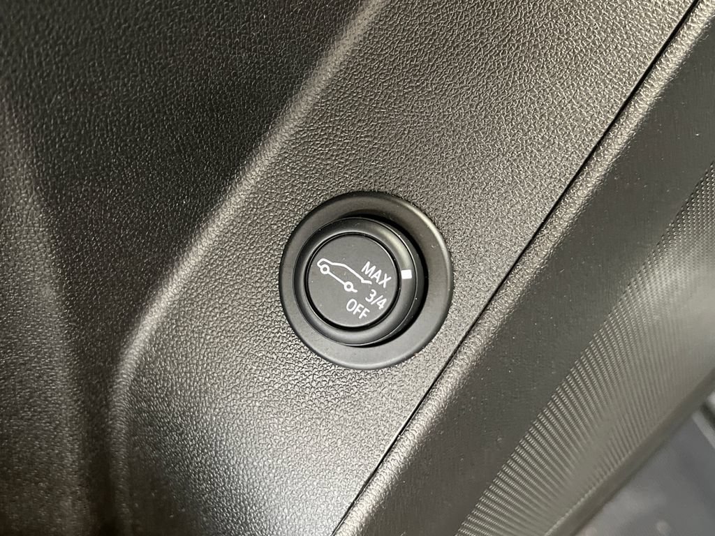 Used 2022 Chevrolet Equinox LT AWD/4WD image 31