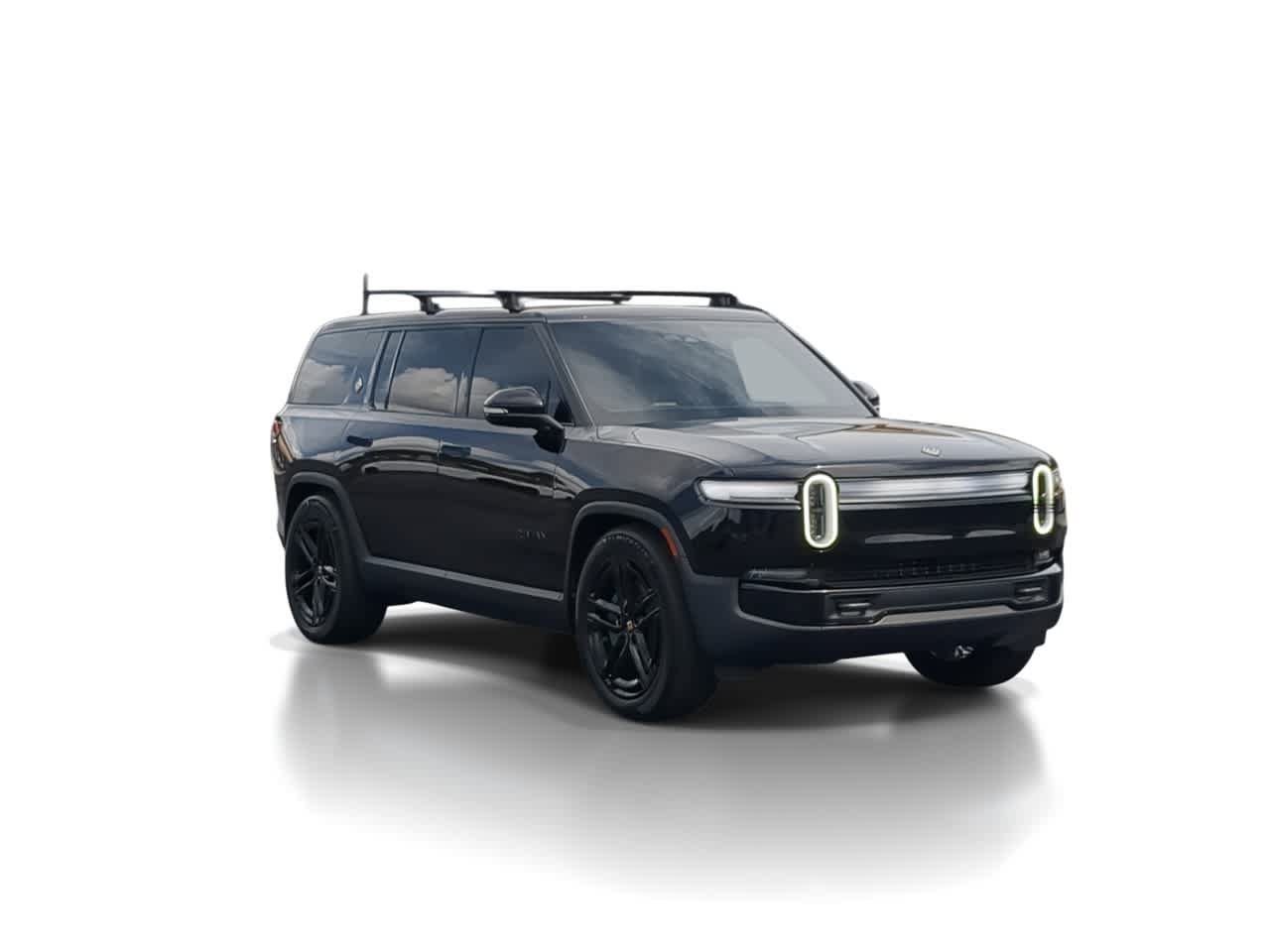 Used 2026 Rivian R1S Premium AWD/4WD image 2