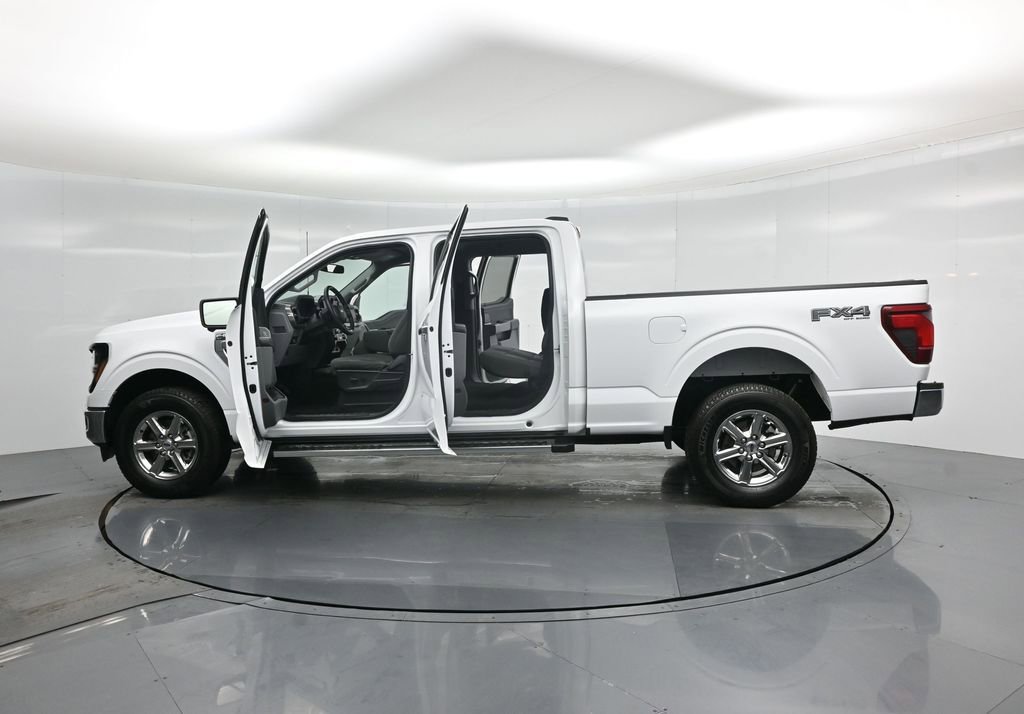 Certified 2024 Ford F150 XLT w/ FX4 Off-Road Package image 32