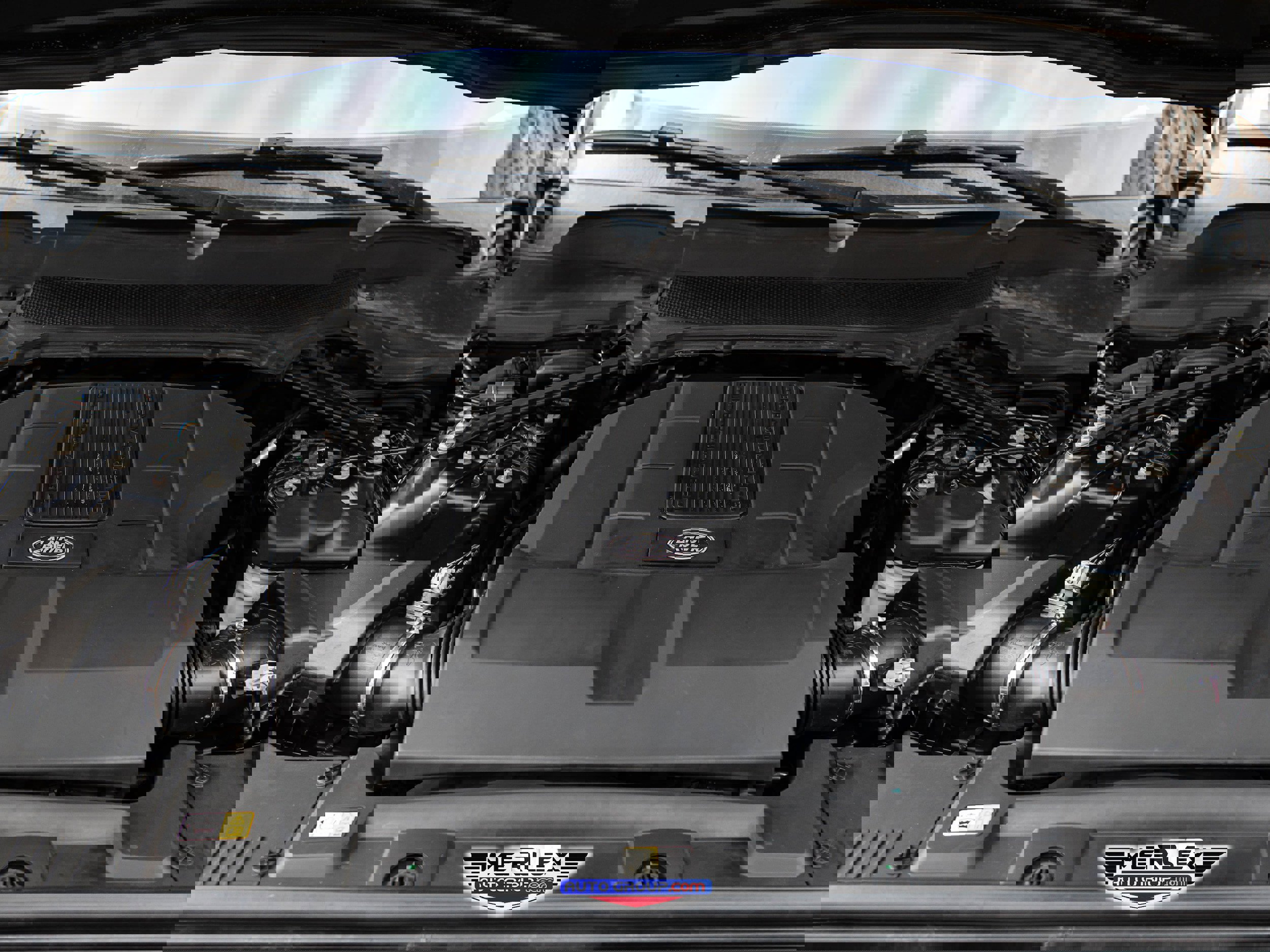 Used 2017 Land Rover Range Rover Supercharged image 54