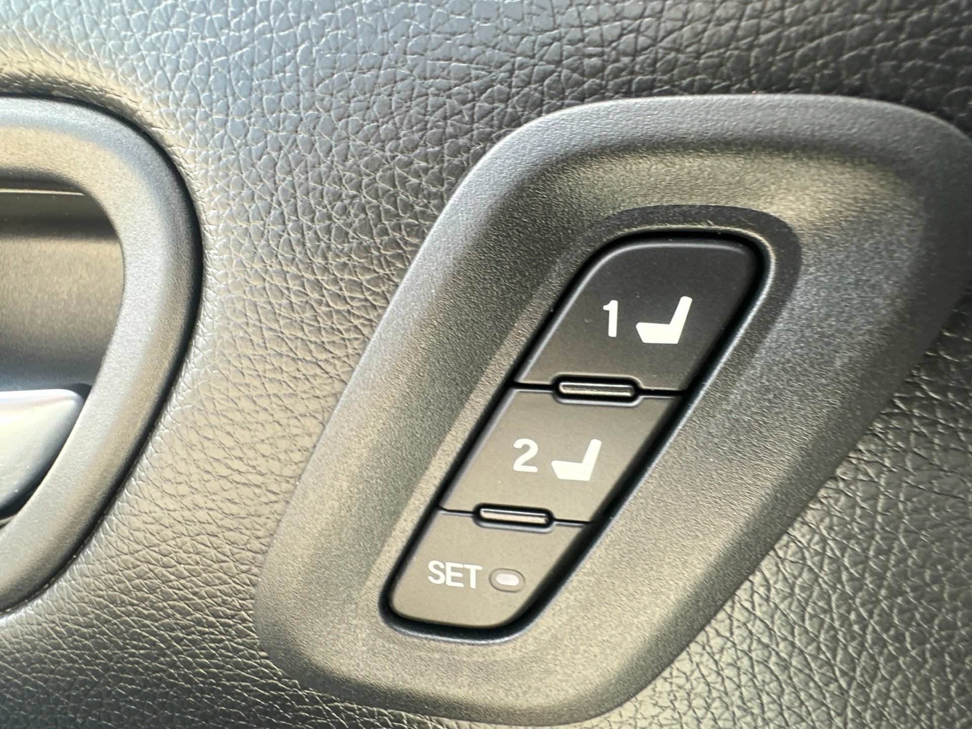 Used 2024 Honda Pilot TrailSport image 25