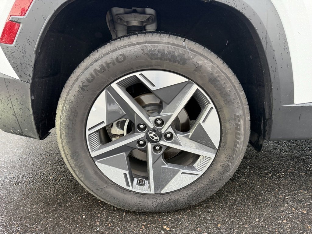 Certified 2025 Hyundai Tucson SEL image 9