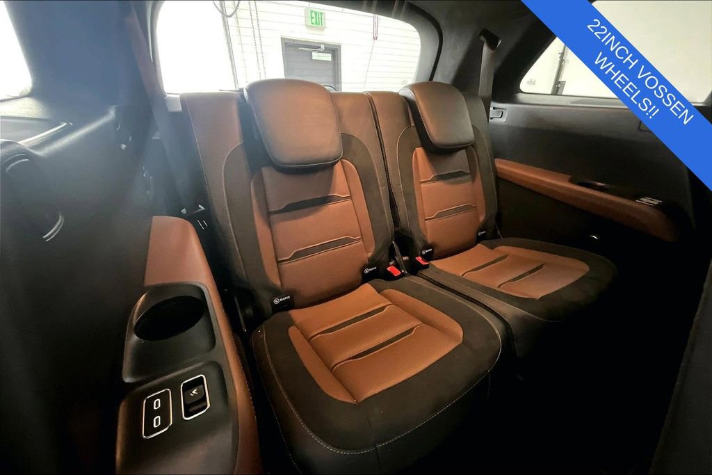 Used 2024 Mercedes-Benz GLS 63 AMG GLS 63 AMG image 36