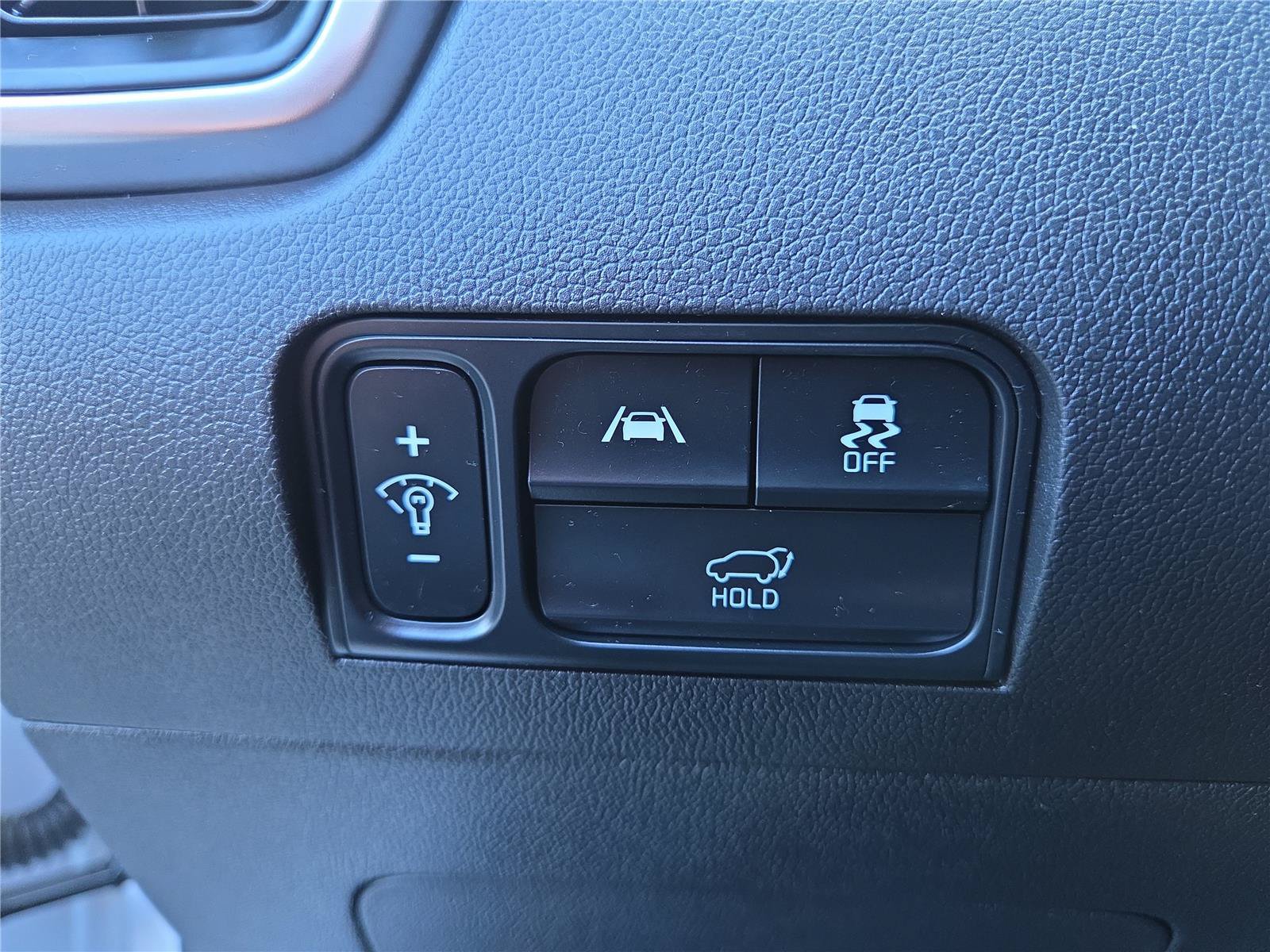 Certified 2021 Kia Sorento EX w/ EX AWD X-Line Package image 17
