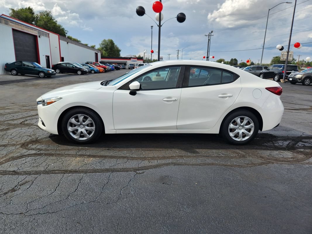 Used 2017 MAZDA MAZDA3 Sport FWD image 8