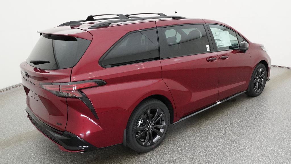 New 2026 Toyota Sienna XSE FWD image 12