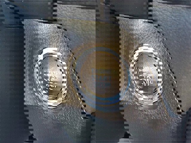 Used 2021 Toyota RAV4 XLE image 28