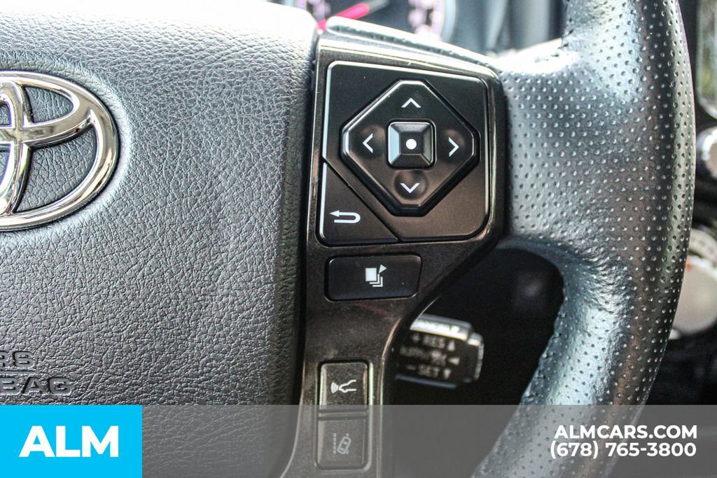 Used 2023 Toyota 4Runner TRD Off-Road Premium w/ Moonroof Package AWD/4WD image 29