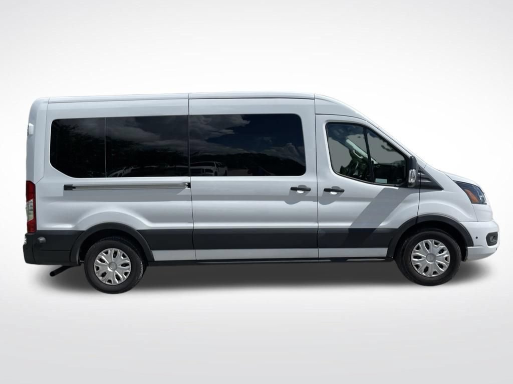 Used 2024 Ford Transit 350 XLT RWD image 4