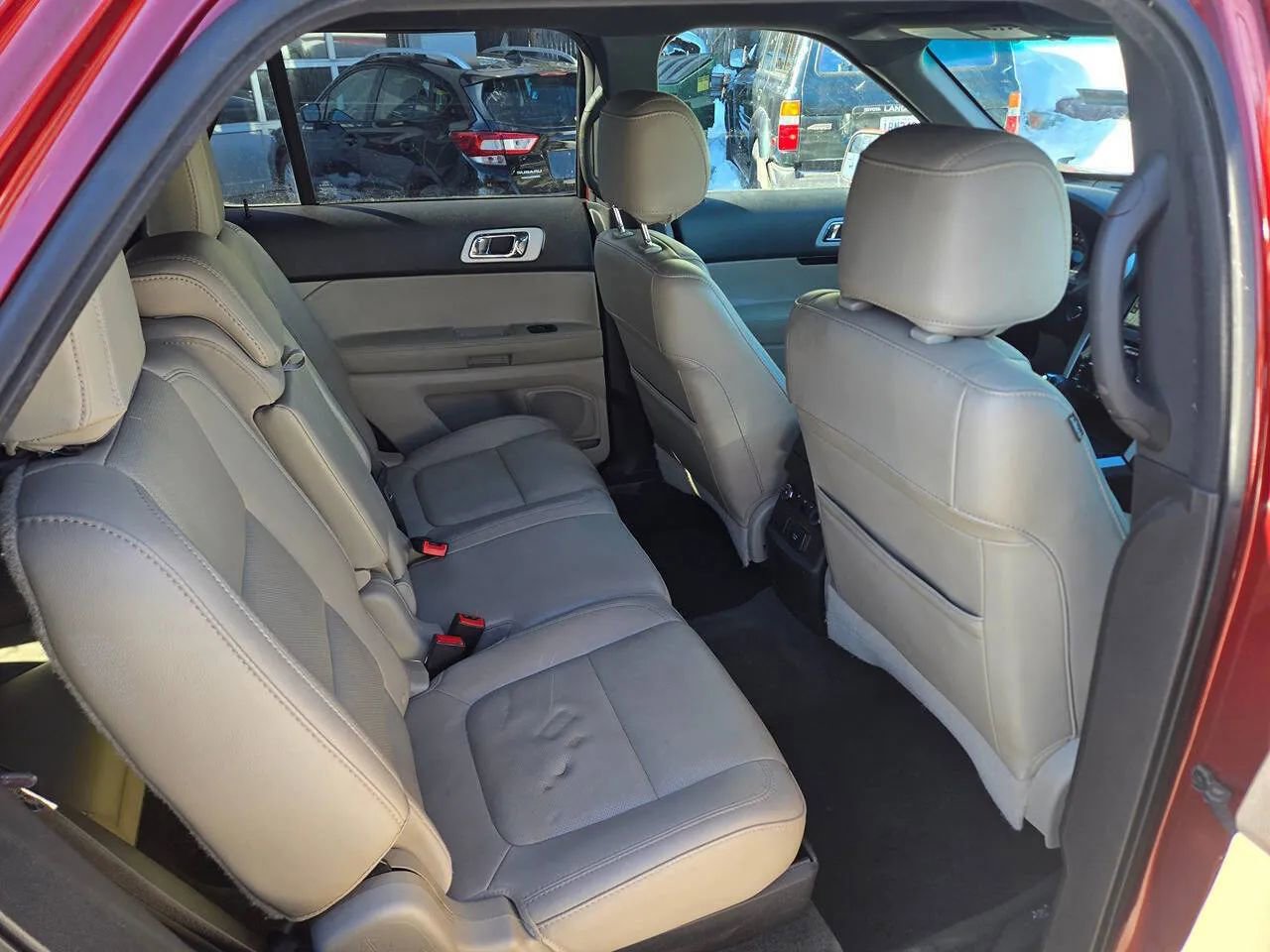 Used 2014 Ford Explorer Limited w/ Equipment Group 301A AWD/4WD image 5