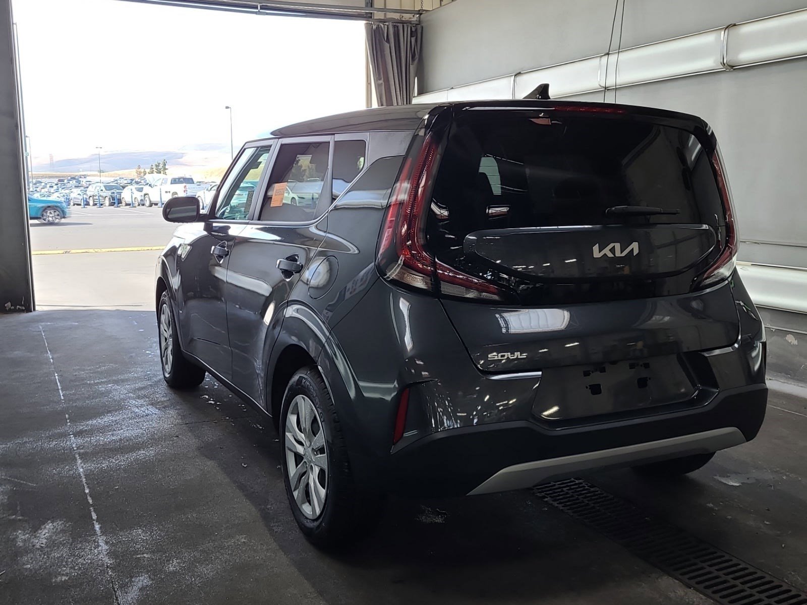 Used 2025 Kia Soul LX FWD image 6