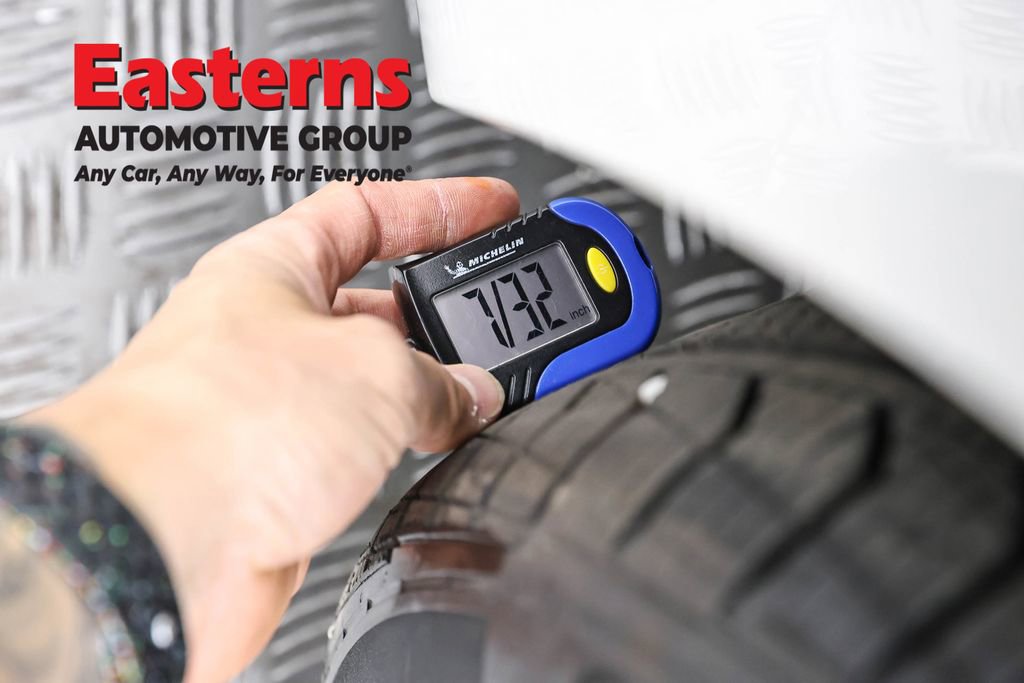 Used 2023 BMW 530e xDrive w/ Convenience Package AWD/4WD image 33