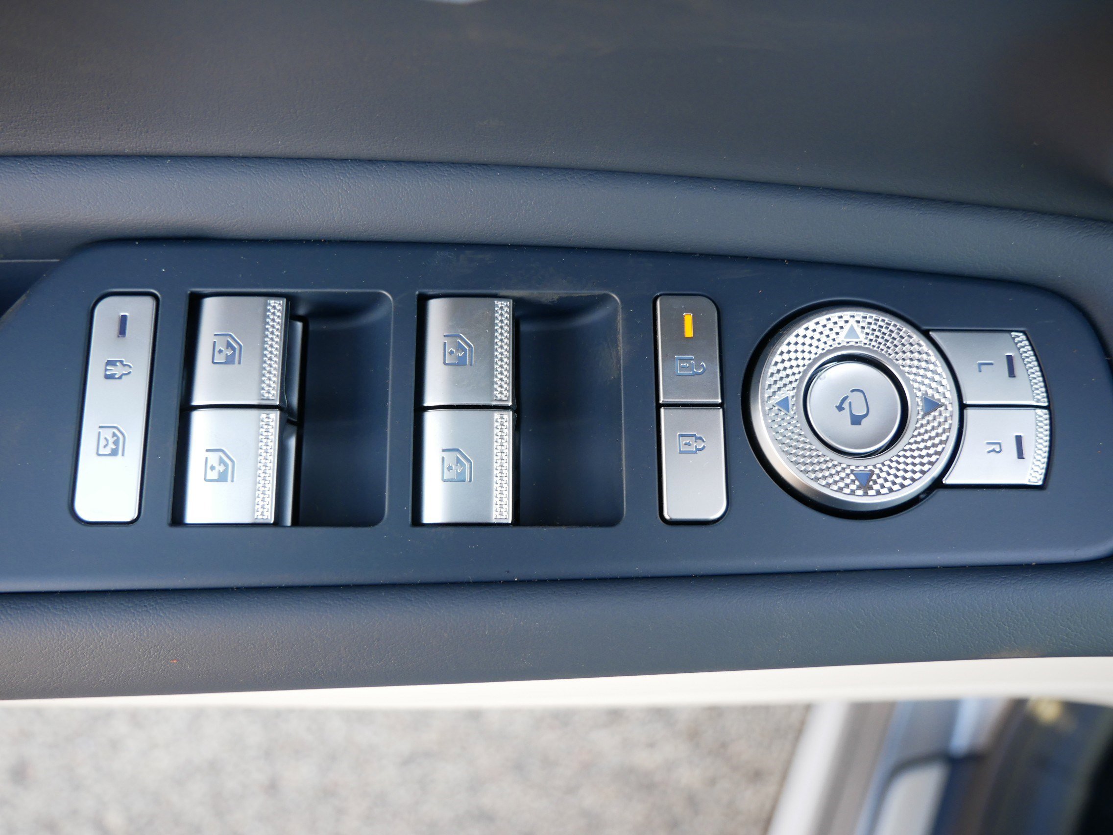 New 2026 Genesis GV80 3.5T e-SC image 8