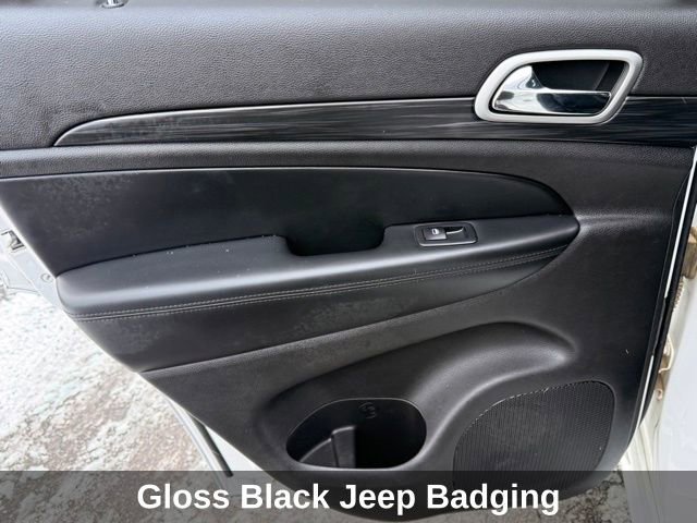 Used 2021 Jeep Grand Cherokee Laredo X image 40