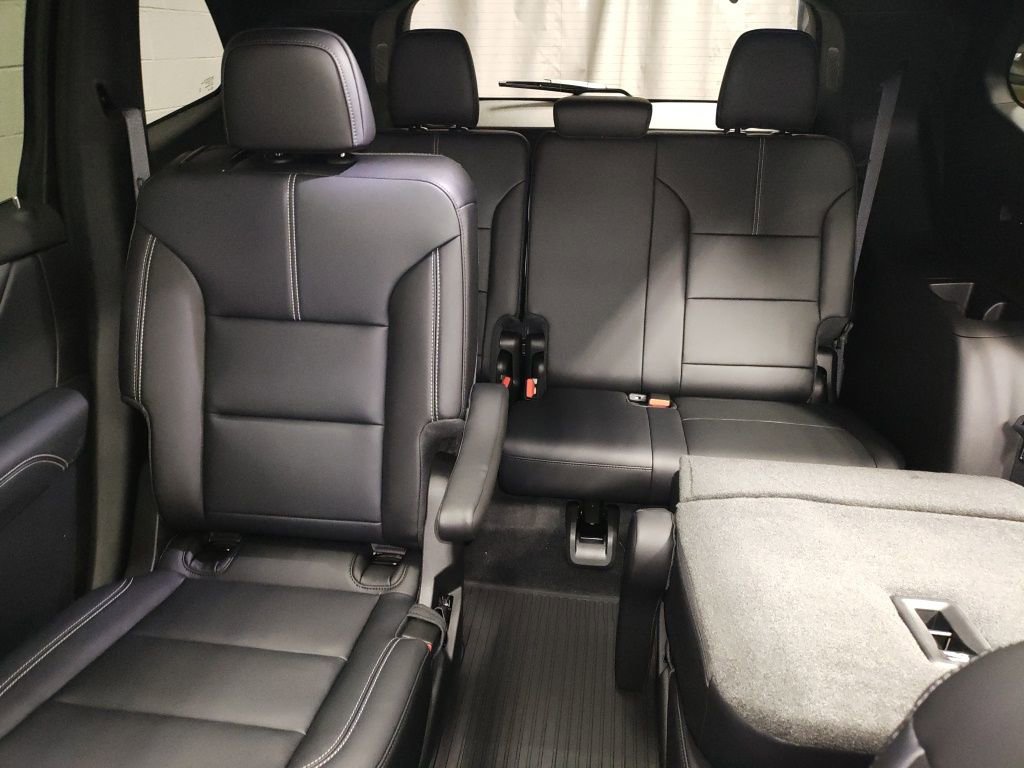 New 2026 GMC Acadia Elevation w/ Black Edition image 30