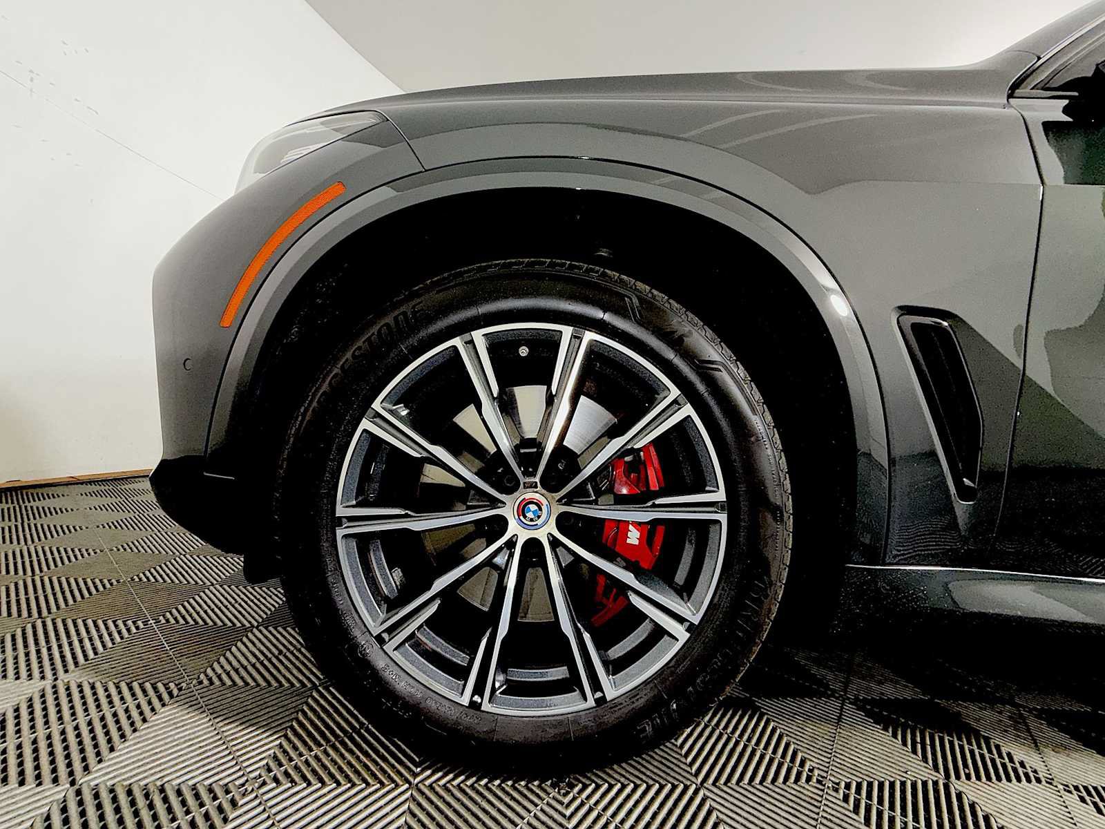 Certified 2023 BMW X5 M50i w/ Climate Comfort Package AWD/4WD image 8