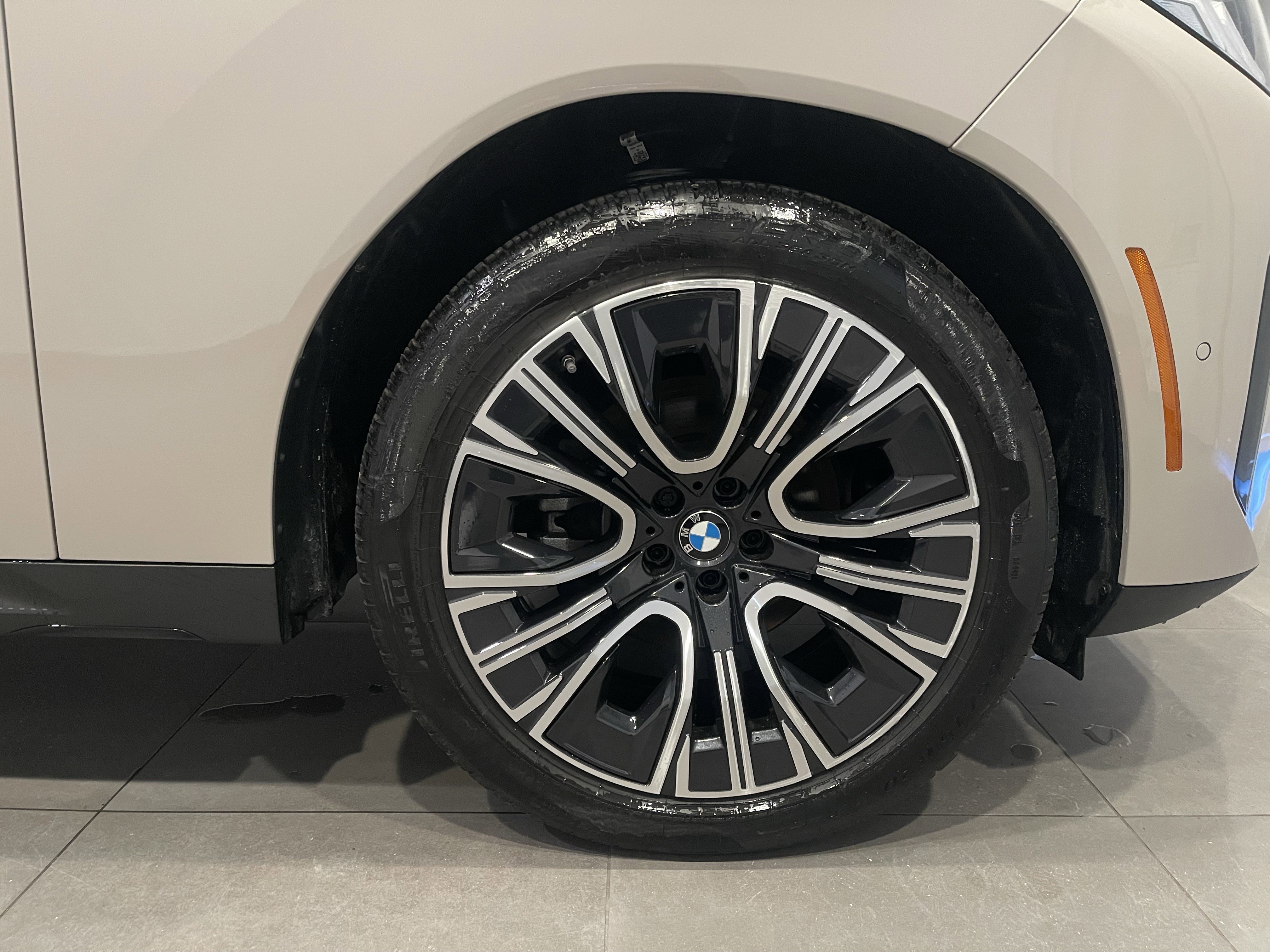 Used 2025 BMW X3 xDrive30i w/ Convenience Package image 10