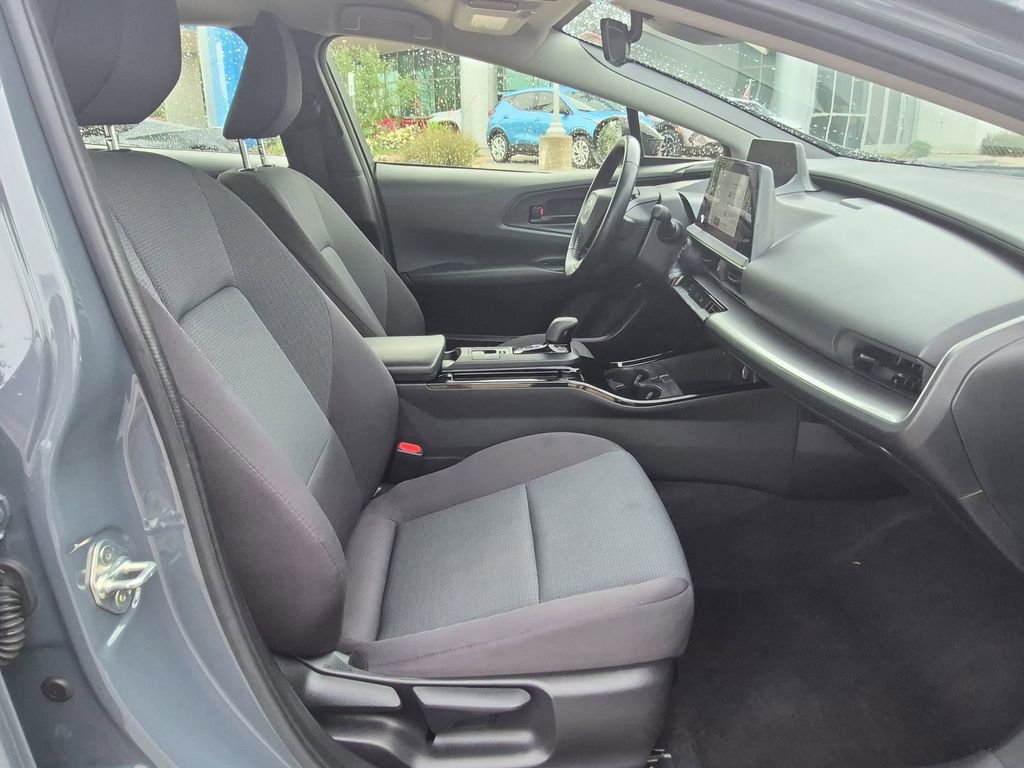 Used 2024 Toyota Prius LE image 23