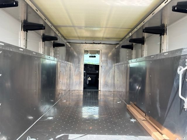 New 2026 Chevrolet Express 3500 w/ Power Convenience Package RWD image 18
