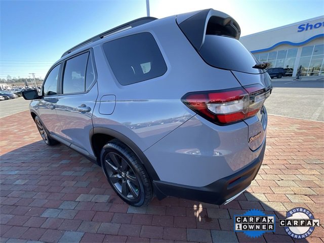 Certified 2023 Honda Pilot Sport image 33