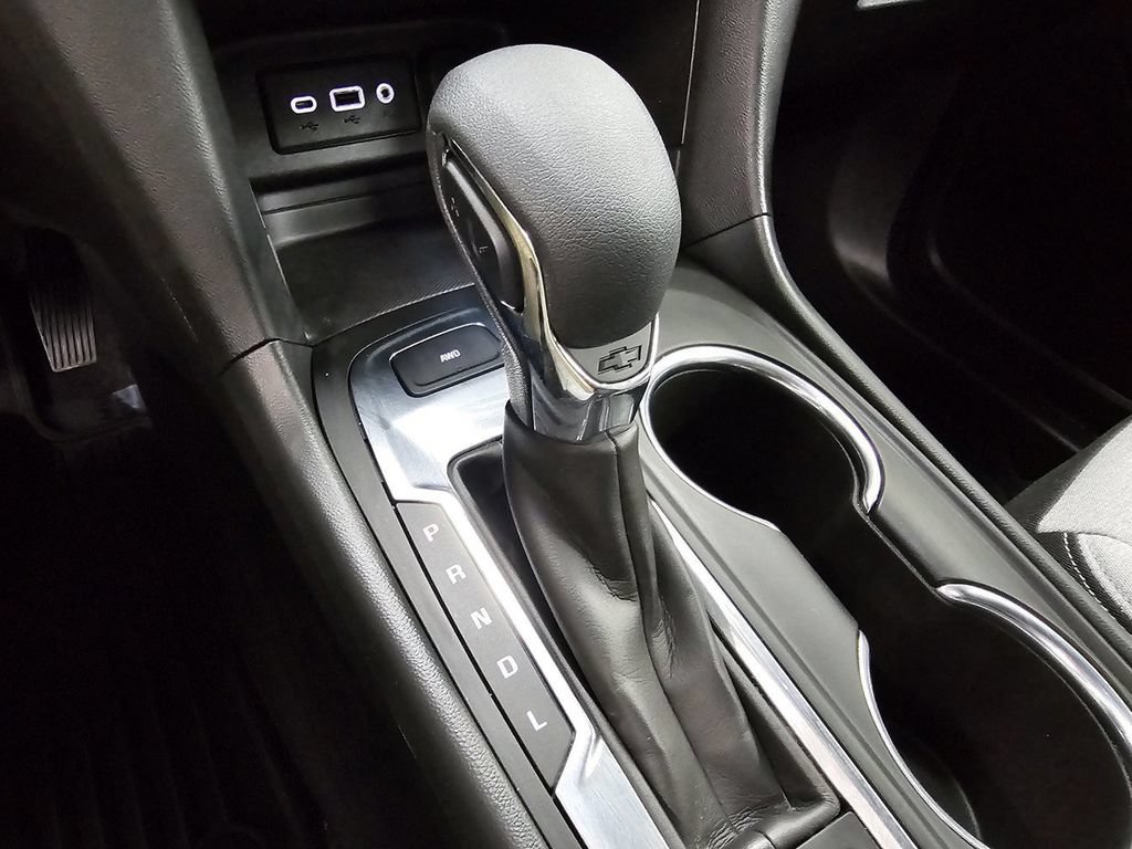 Used 2024 Chevrolet Equinox LS w/ LS Convenience Package AWD/4WD image 19