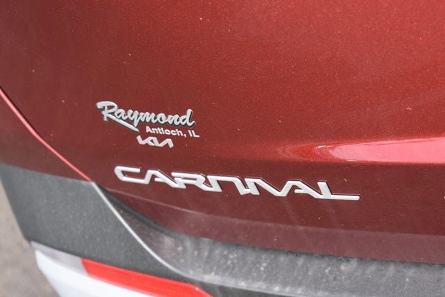 New 2026 Kia Carnival EX FWD image 17