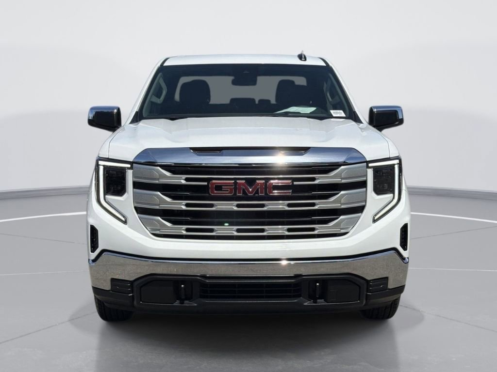 Used 2024 GMC Sierra 1500 SLE image 2