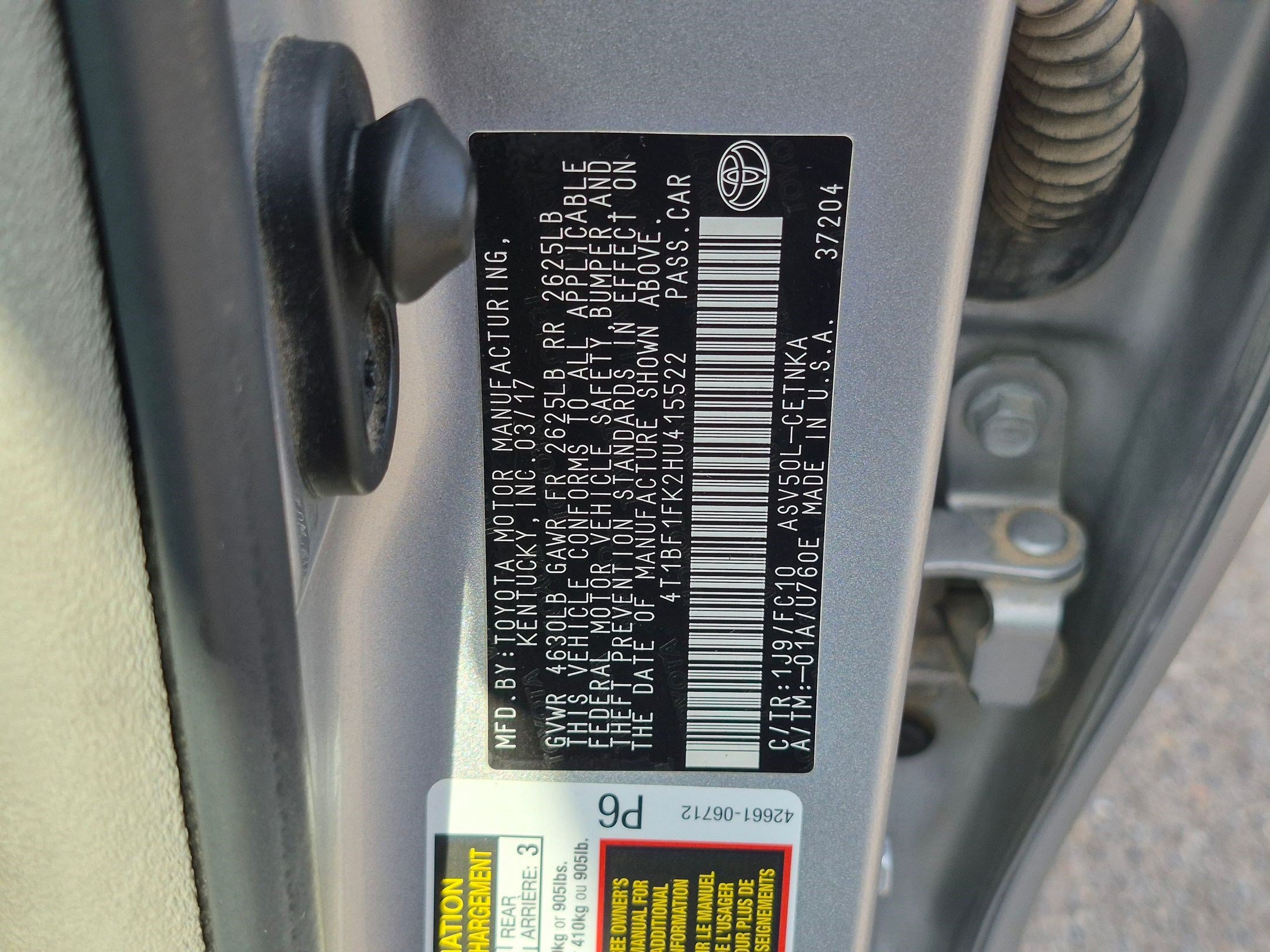 Used 2017 Toyota Camry LE FWD image 32