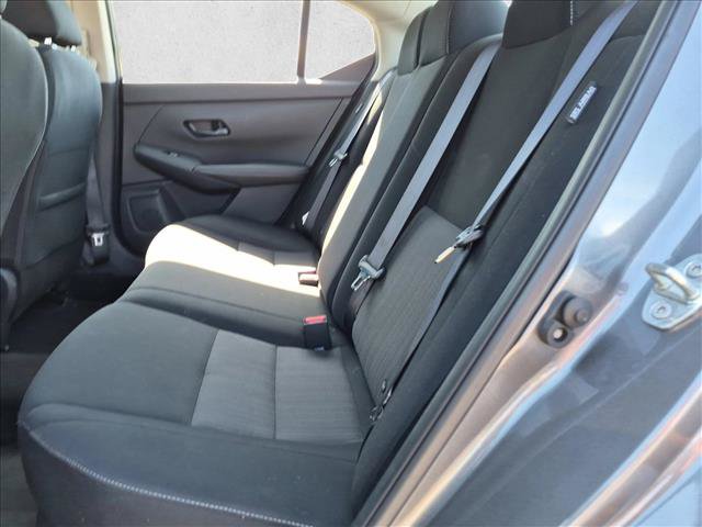 Used 2025 Nissan Sentra SV FWD image 11