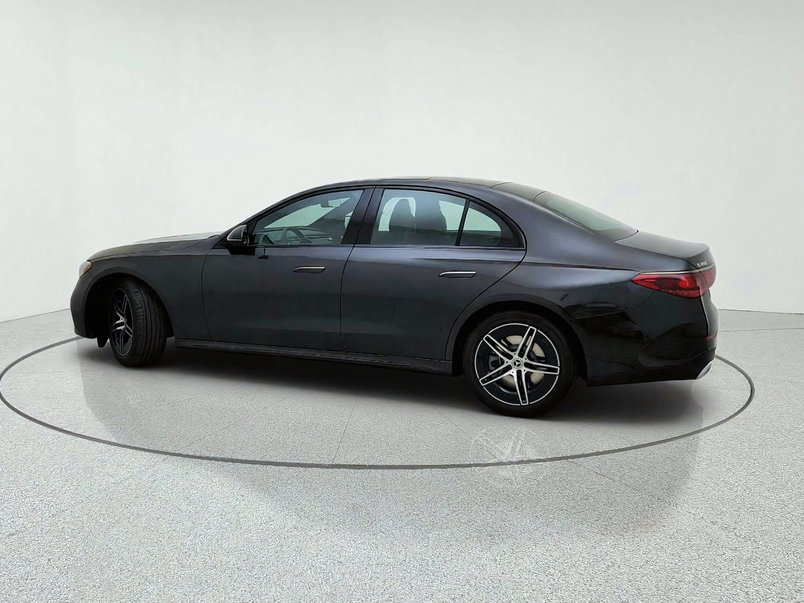 New 2027 Mercedes-Benz E 450 4MATIC Sedan image 13