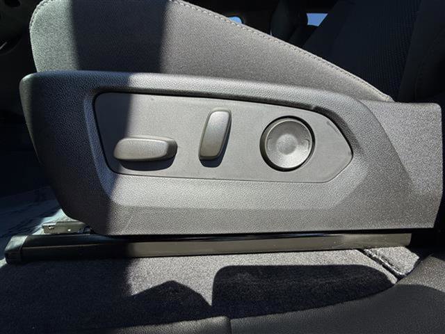 New 2026 GMC Canyon Elevation w/ Convenience Package image 15