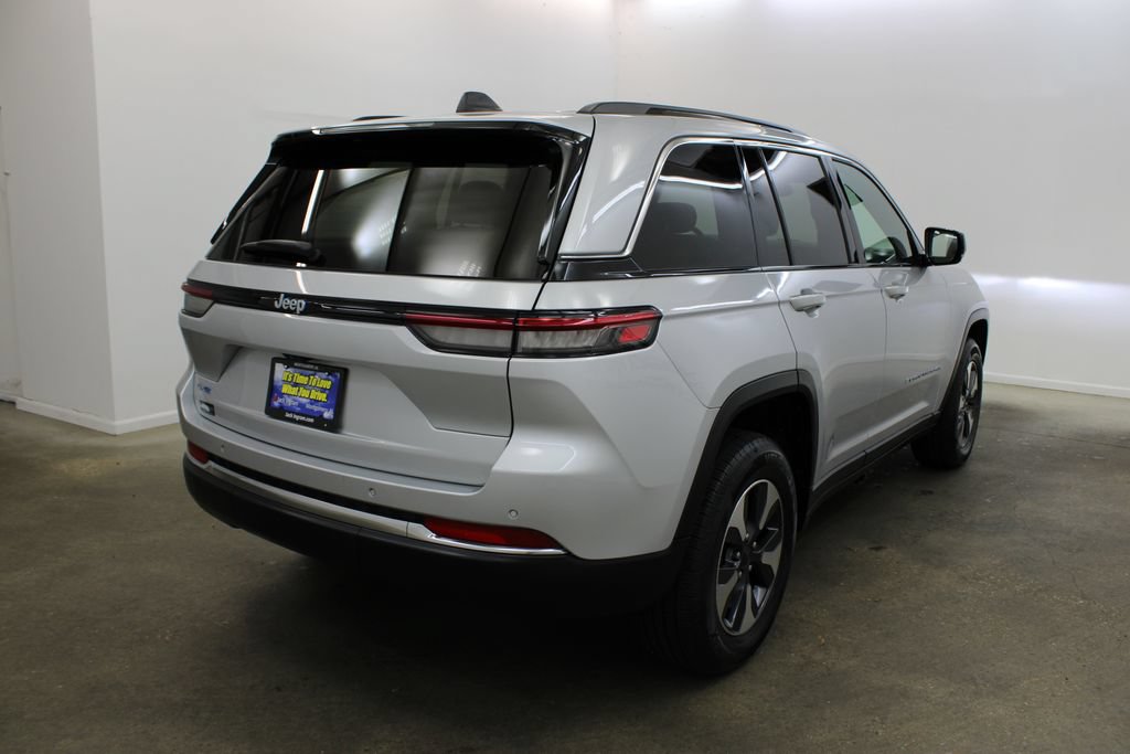 Used 2024 Jeep Grand Cherokee Limited 4xe AWD/4WD image 5