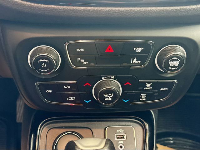 Used 2018 Jeep Compass Limited w/ Navigation Group image 17