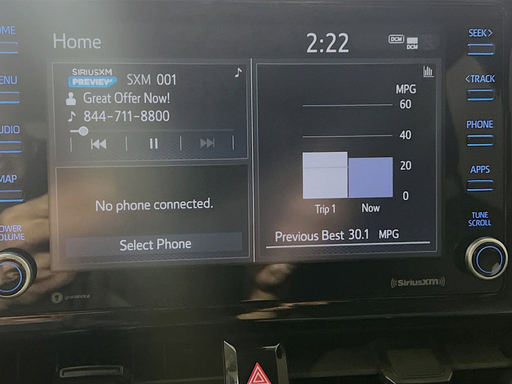 Used 2022 Toyota Corolla LE image 26