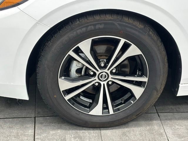 Used 2023 Nissan Sentra SV FWD image 6