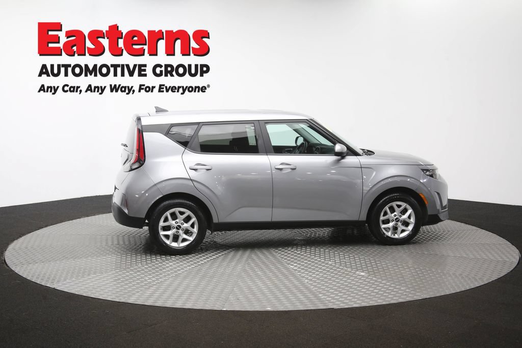 Used 2023 Kia Soul LX w/ Option Group 015 FWD image 44