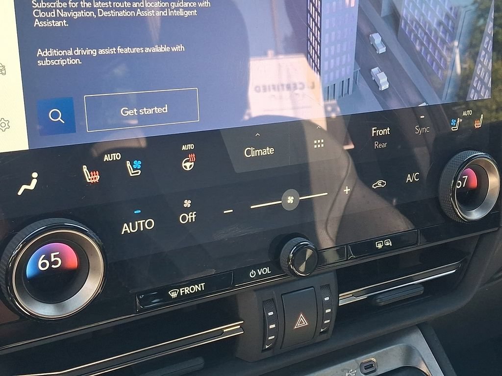 Used 2024 Lexus GX 550 w/ Accessory Package (Z1) AWD/4WD image 17