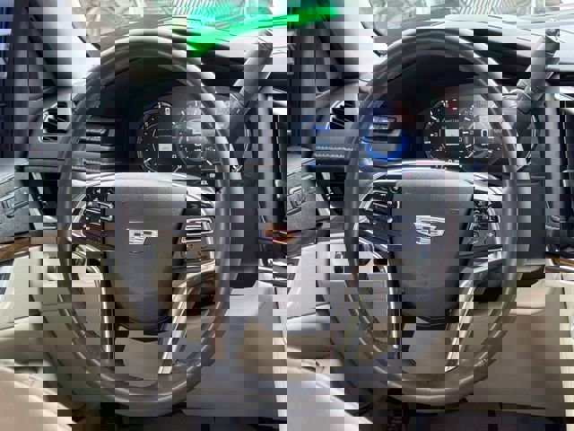 Used 2020 Cadillac Escalade Luxury image 29