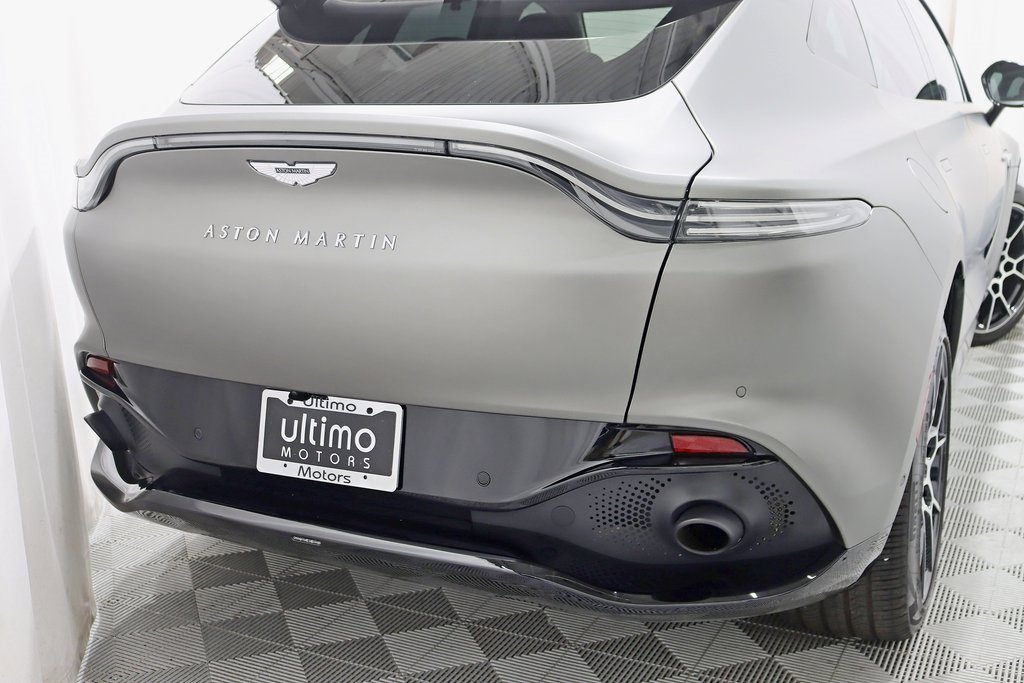 Used 2021 Aston Martin DBX image 13