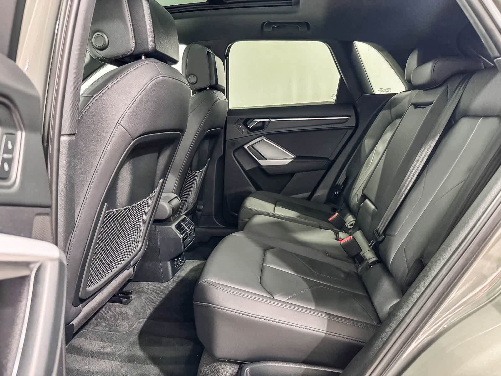 Used 2019 Audi Q3 2.0T Premium AWD/4WD image 18
