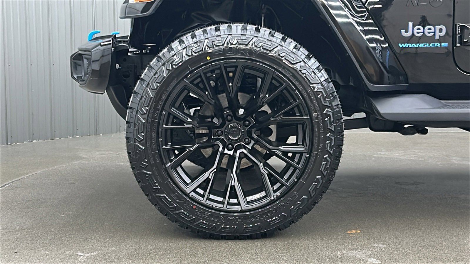 Used 2023 Jeep Wrangler Unlimited Sahara image 10