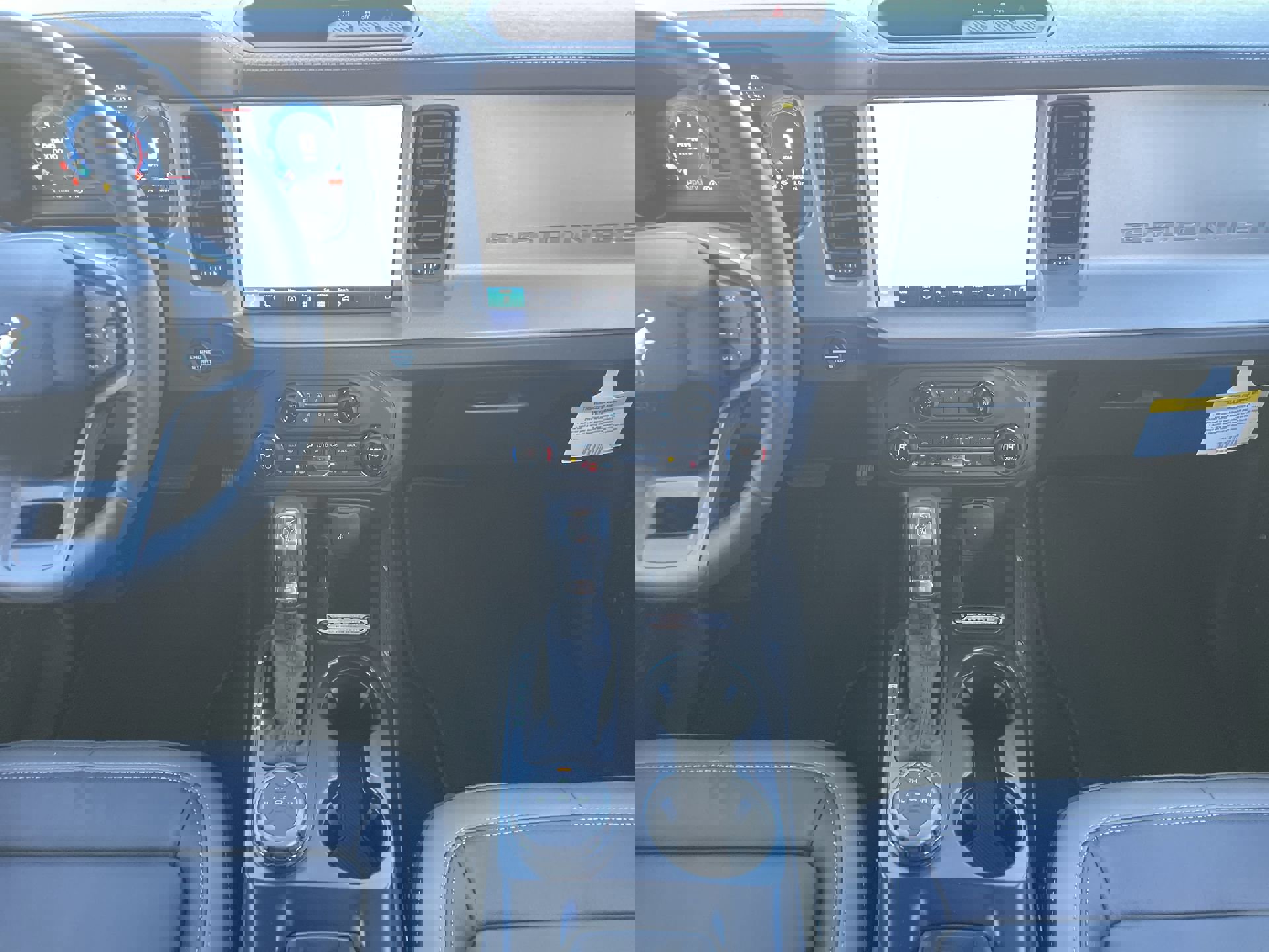 New 2025 Ford Bronco Outer Banks image 17