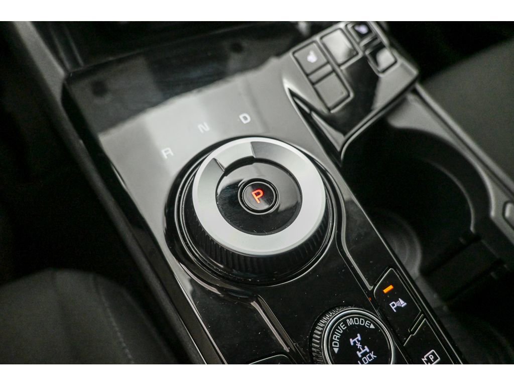 Used 2023 Kia Sportage LX image 13