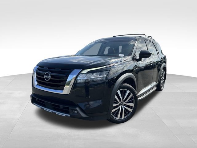 Used 2022 Nissan Pathfinder Platinum w/ Cargo Package image 9